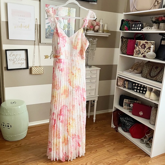 Crytal Doll floral pleated Spring dress size 9 - Picture 4 of 6